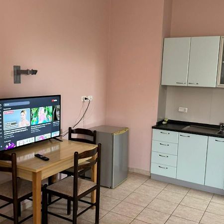 Hotel Vila Danedi Ksamil Kültér fotó