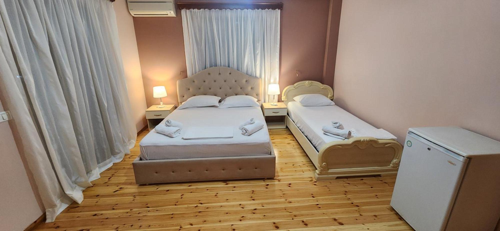 Hotel Vila Danedi Ksamil Kültér fotó